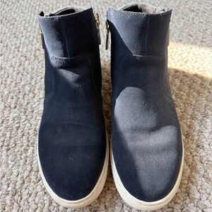 Kenneth Cole Black Ankle Boots